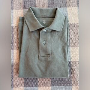 GAP Boy’s Sage Green Polo Shirt in Size Small